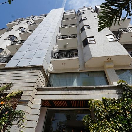 Mazeki Addis Boutique Hotel מראה חיצוני תמונה