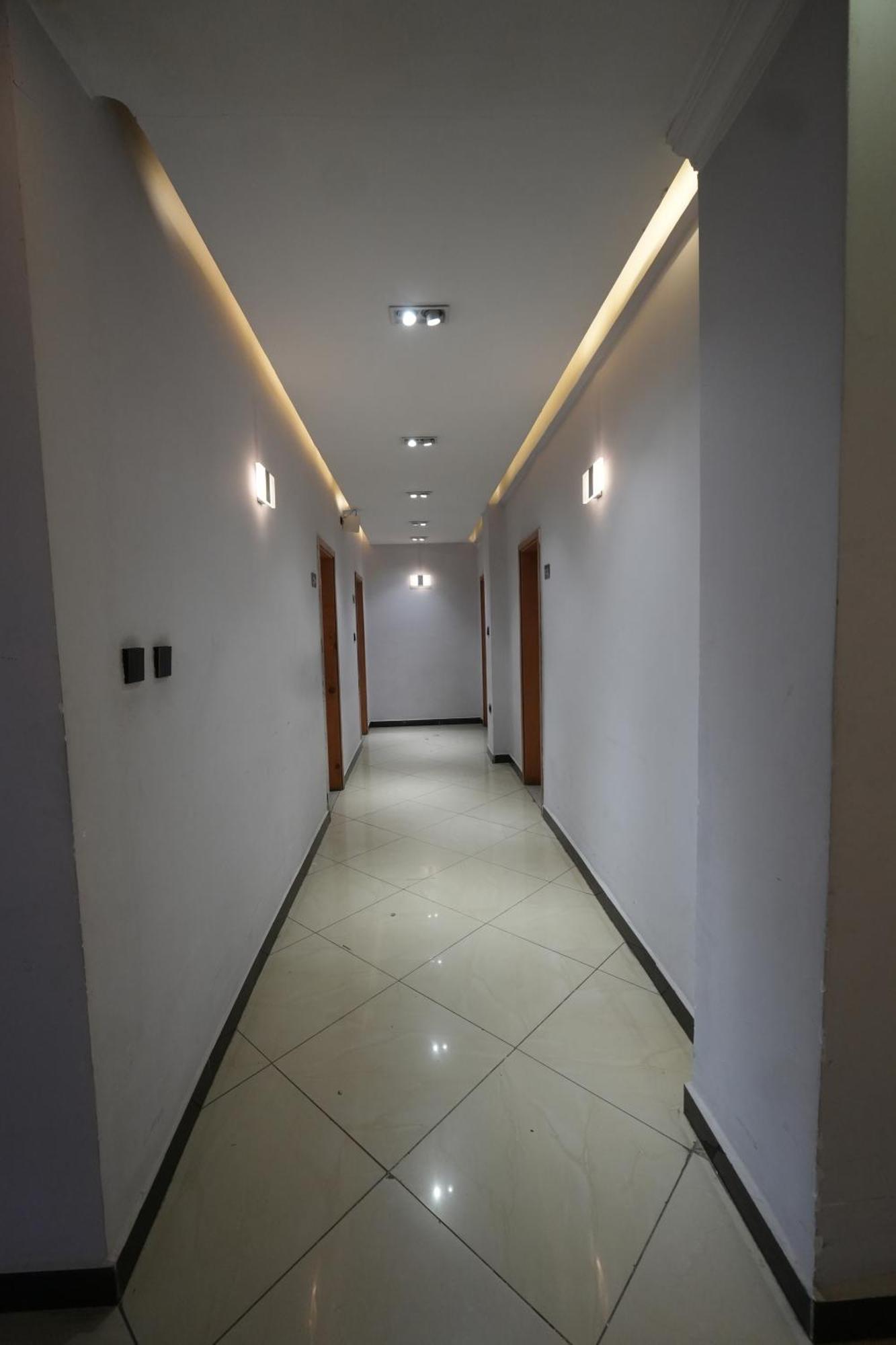Mazeki Addis Boutique Hotel מראה חיצוני תמונה