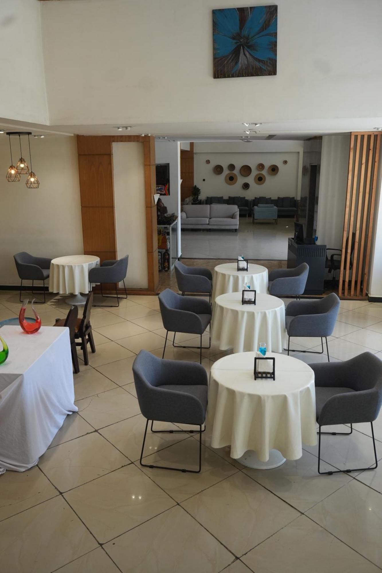 Mazeki Addis Boutique Hotel מראה חיצוני תמונה