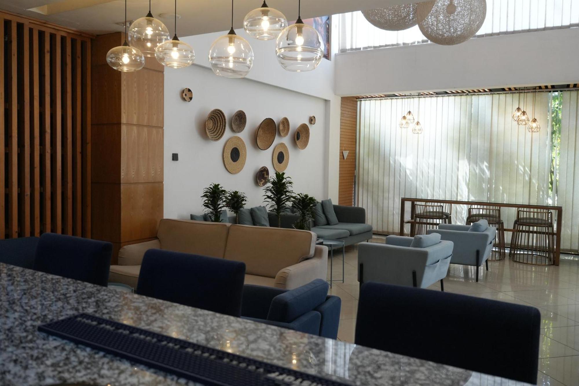 Mazeki Addis Boutique Hotel מראה חיצוני תמונה