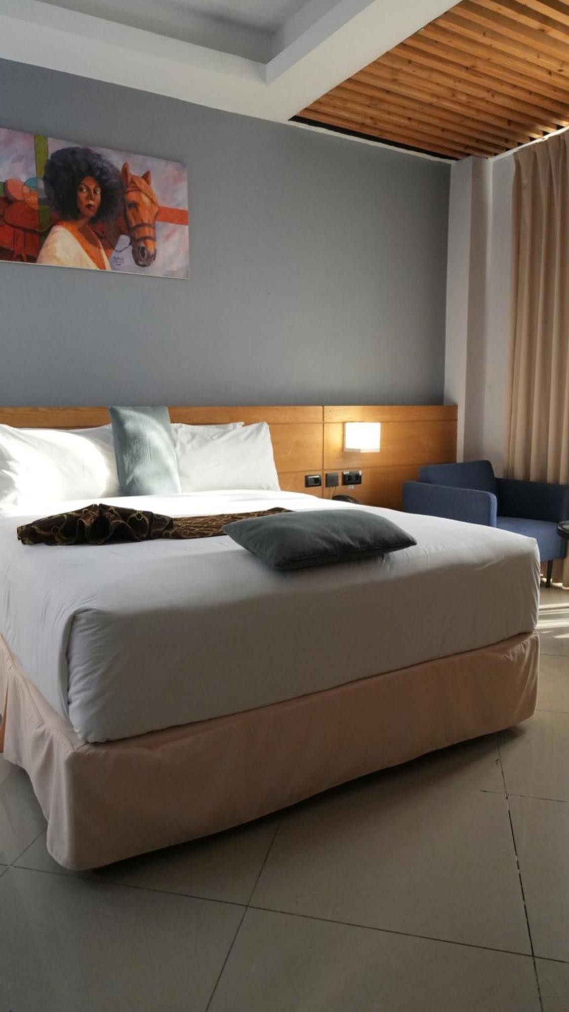 Mazeki Addis Boutique Hotel מראה חיצוני תמונה