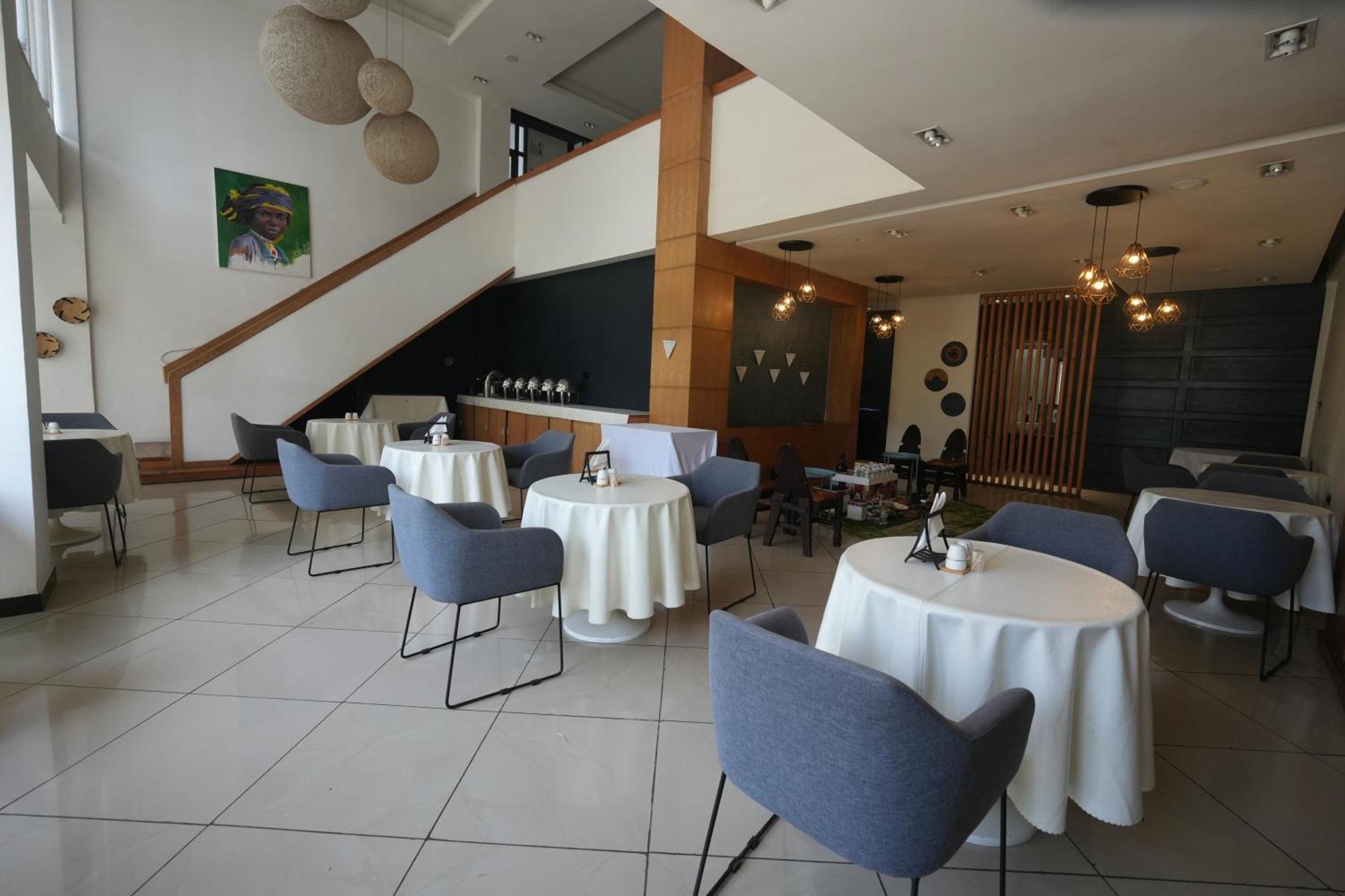 Mazeki Addis Boutique Hotel מראה חיצוני תמונה
