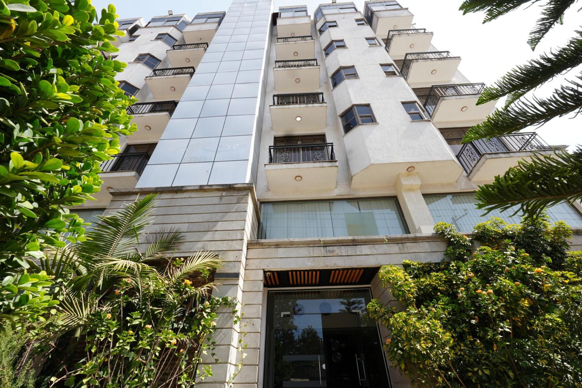 Mazeki Addis Boutique Hotel מראה חיצוני תמונה